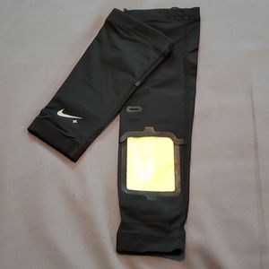 NIKE arm running sleeve